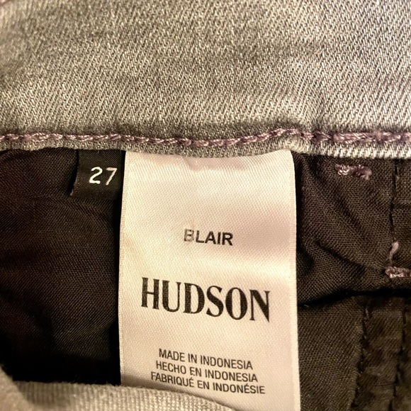 - 🩷HOST PICK!🩷 Hudson Blair straight ankle kick flair jeans. Unfinished he… - Picture 6 of 10